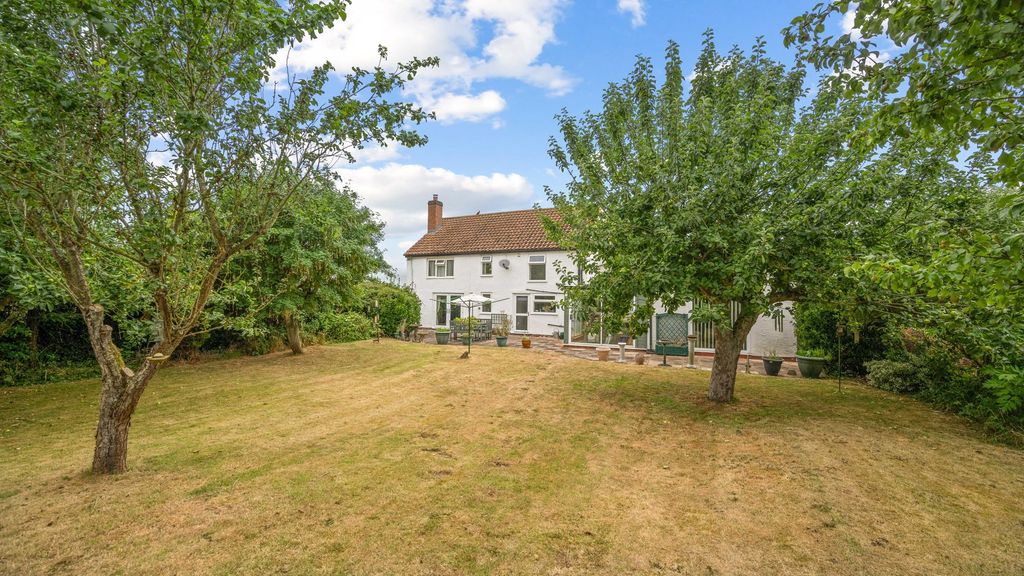 Property photo 3 of 30