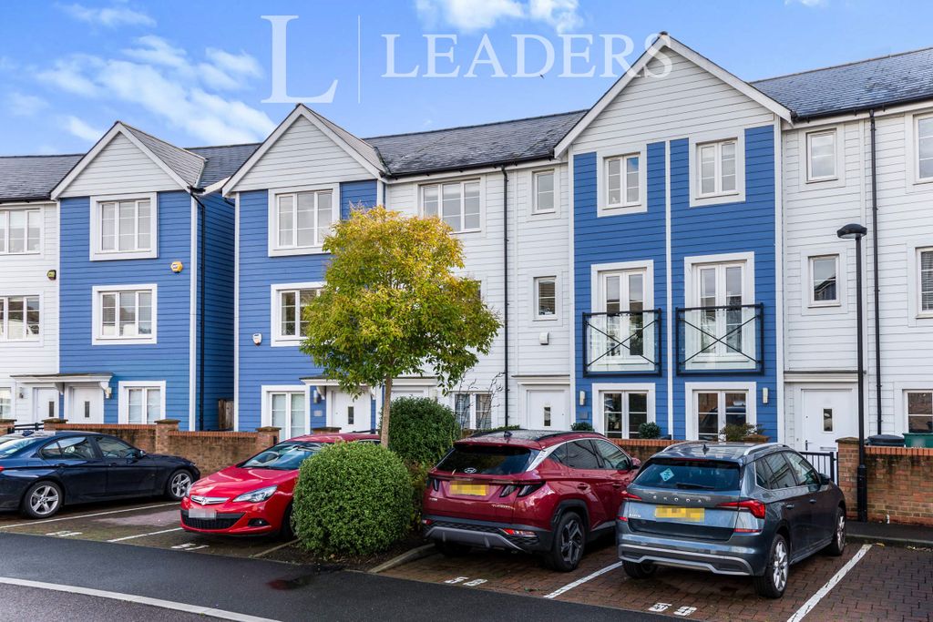 Property photo 1 of 10 2c72c8E2-B839-Ec11-8