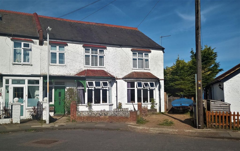 Property photo 1 of 13 External