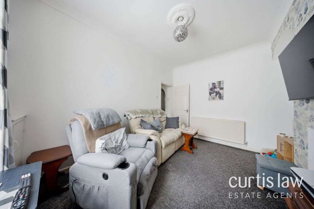 Property photo 3 of 21
