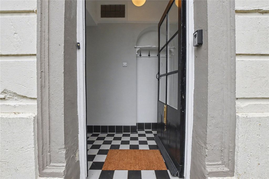 Property photo 3 of 27 Picture No. 27