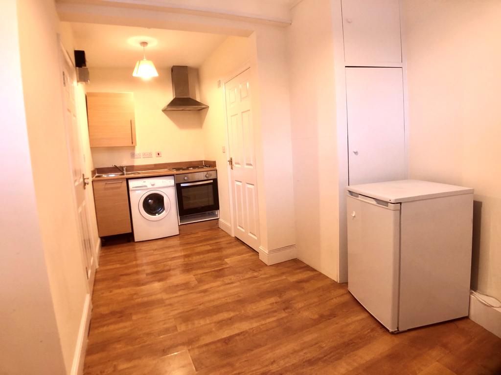 Property photo 1 of 4