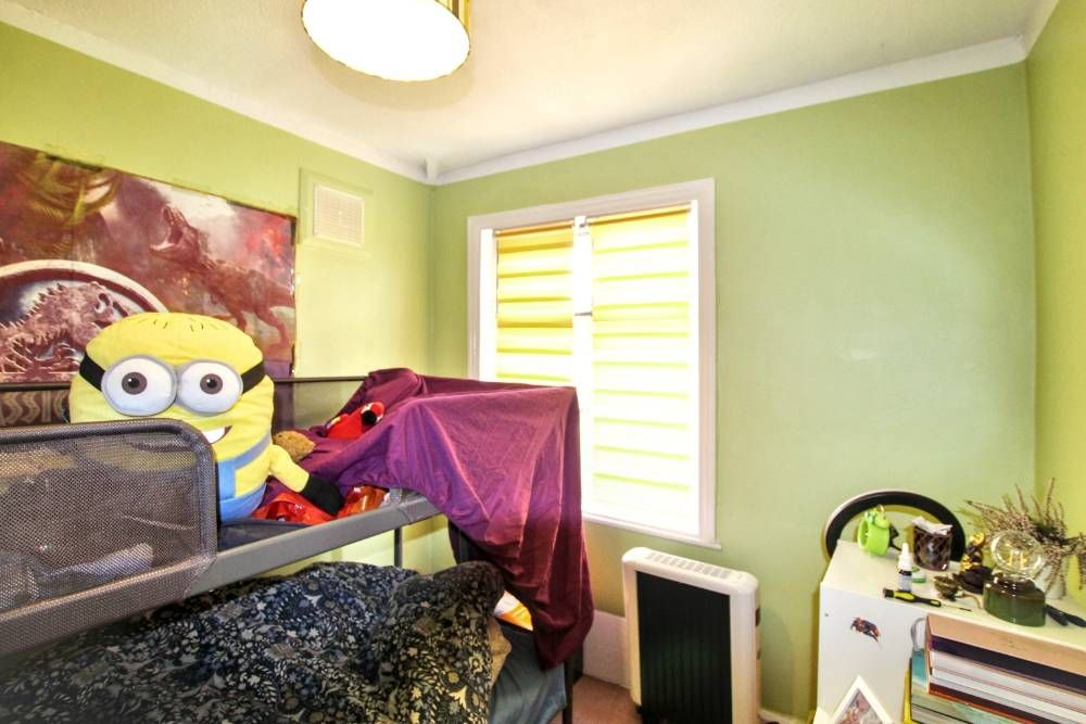 Property photo 3 of 5