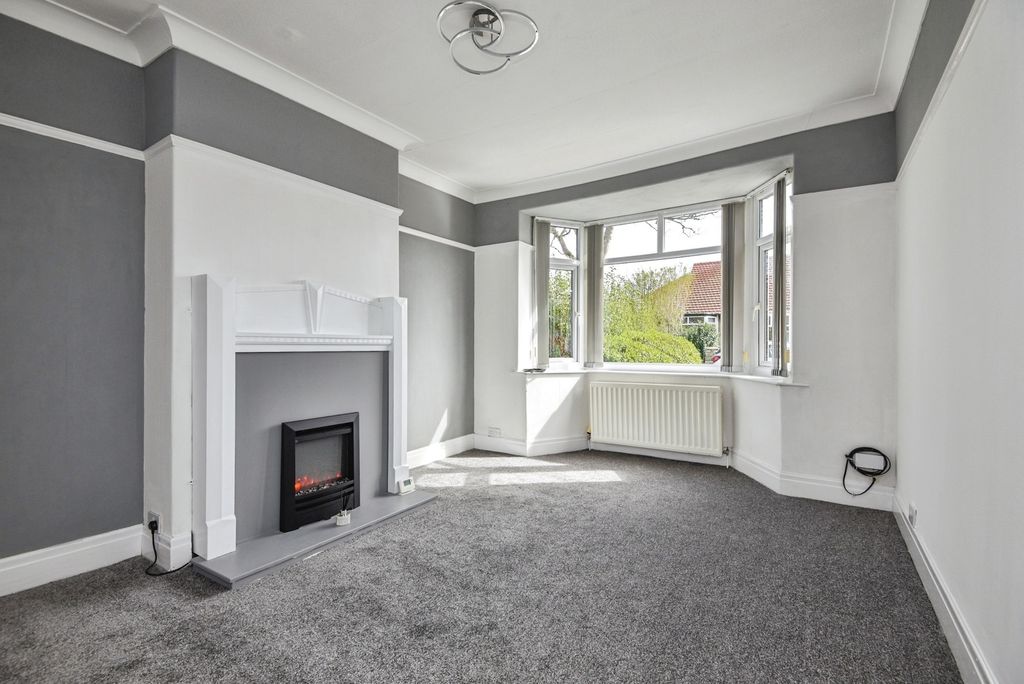 Property photo 3 of 20 Pbox-Img.Jpg