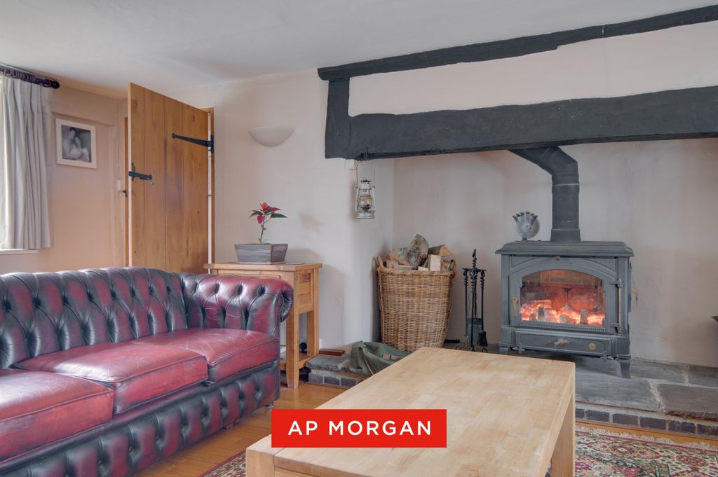 Property photo 3 of 28 Picture No. 16