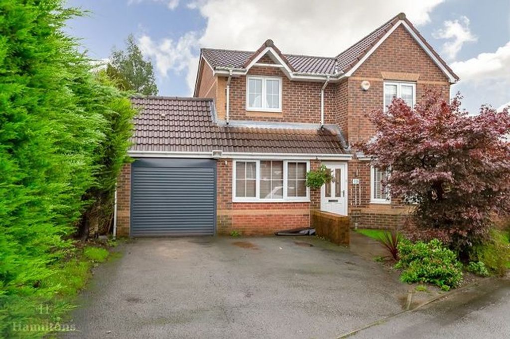 Property photo 2 of 27