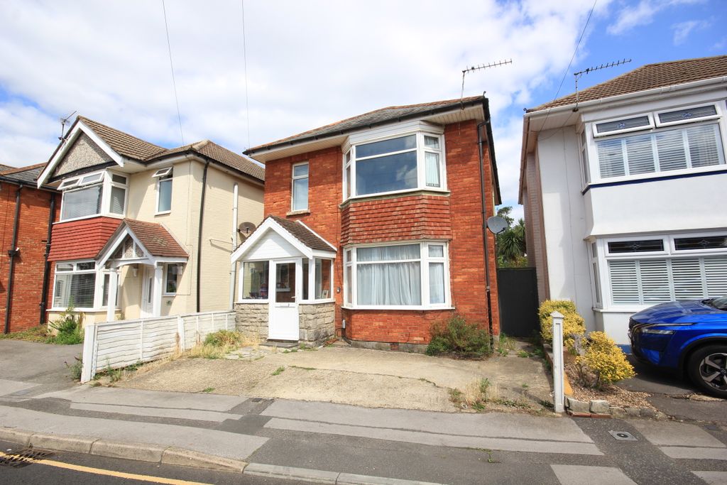 Property photo 1 of 29