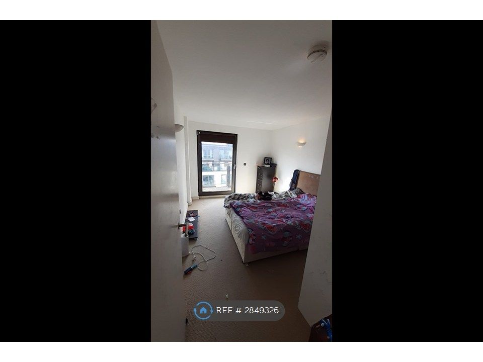 Property photo 3 of 6