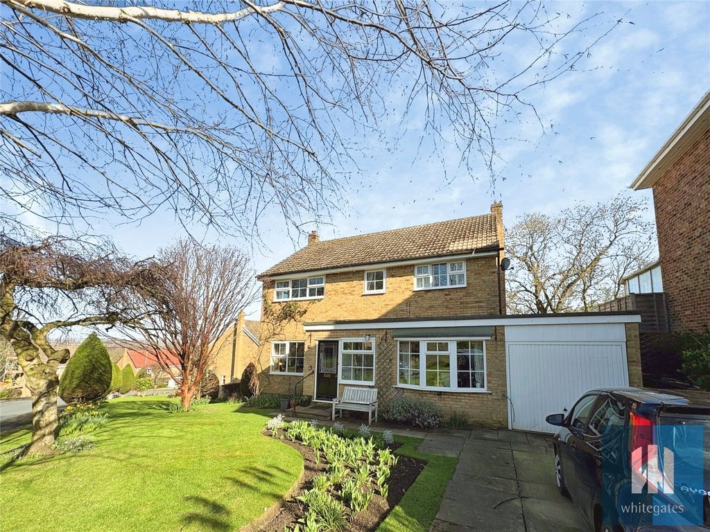 Property photo 1 of 28 Picture No. 14