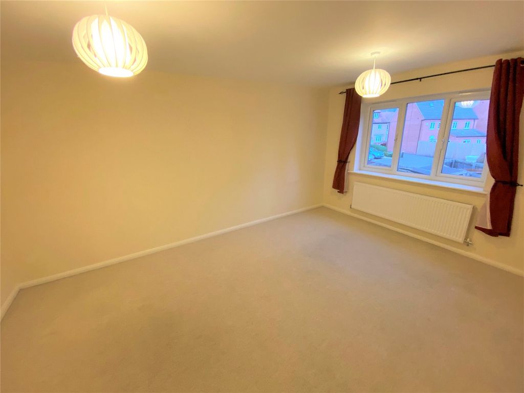 Property photo 3 of 8 Picture No. 10