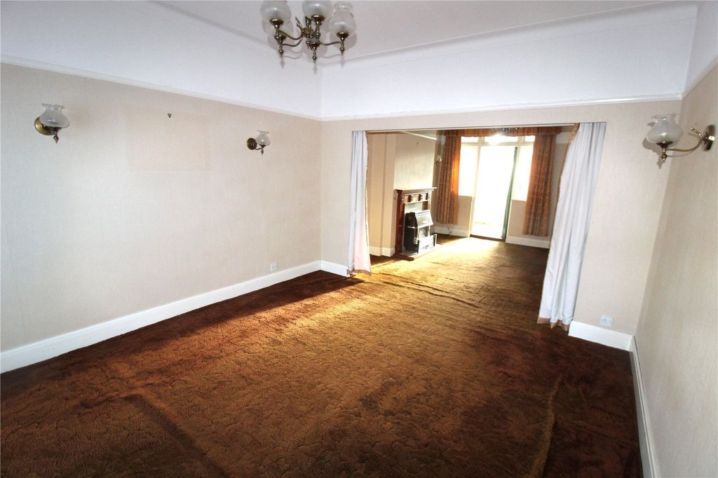 Property photo 2 of 21 Picture No. 36