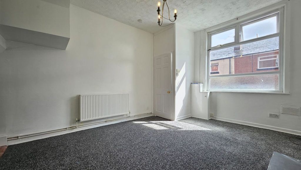 Property photo 3 of 15 3