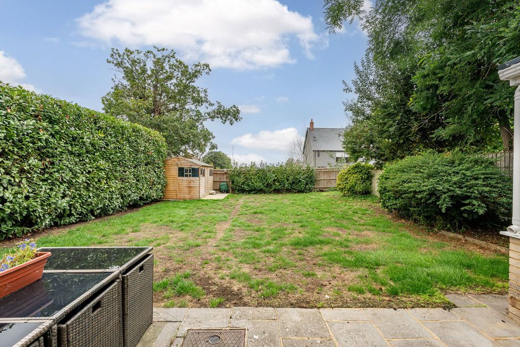Property photo 2 of 29