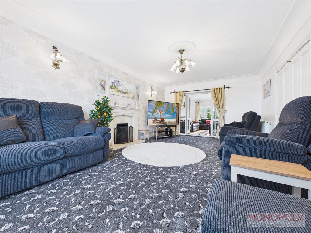 Additional image 12 of 5 bed detached house for saleChestnut Court, Summerhill, Wrexham LL11