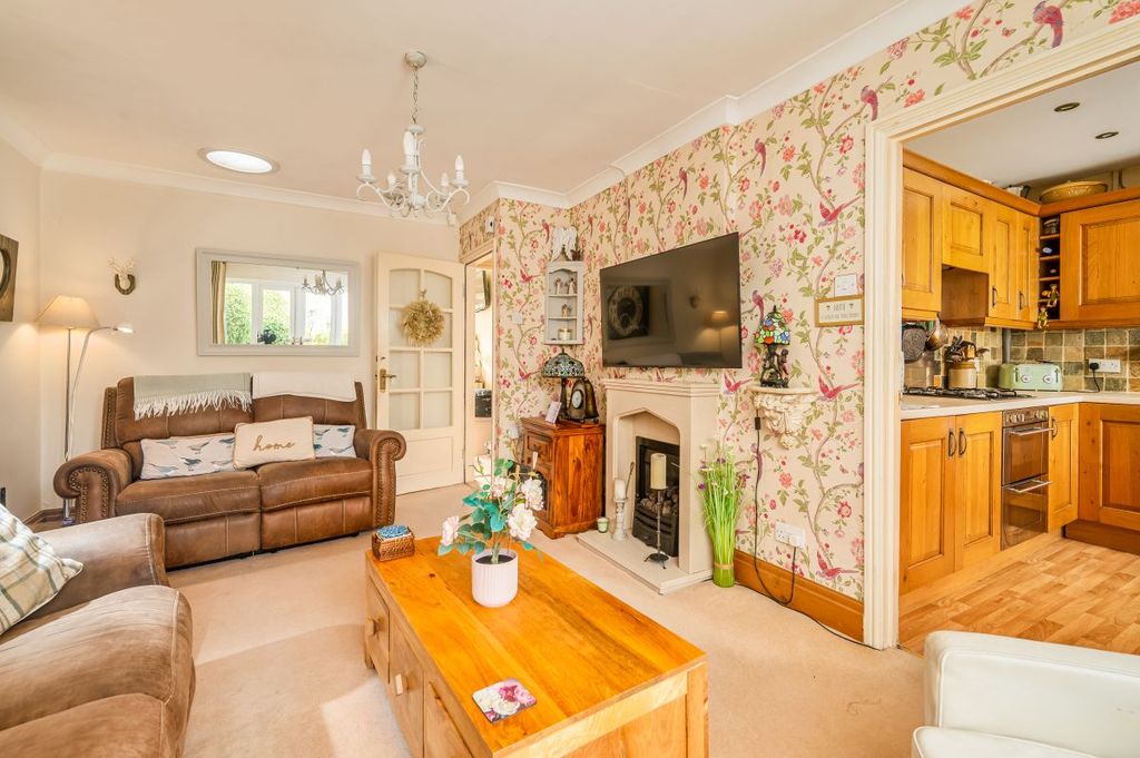 Property photo 3 of 26