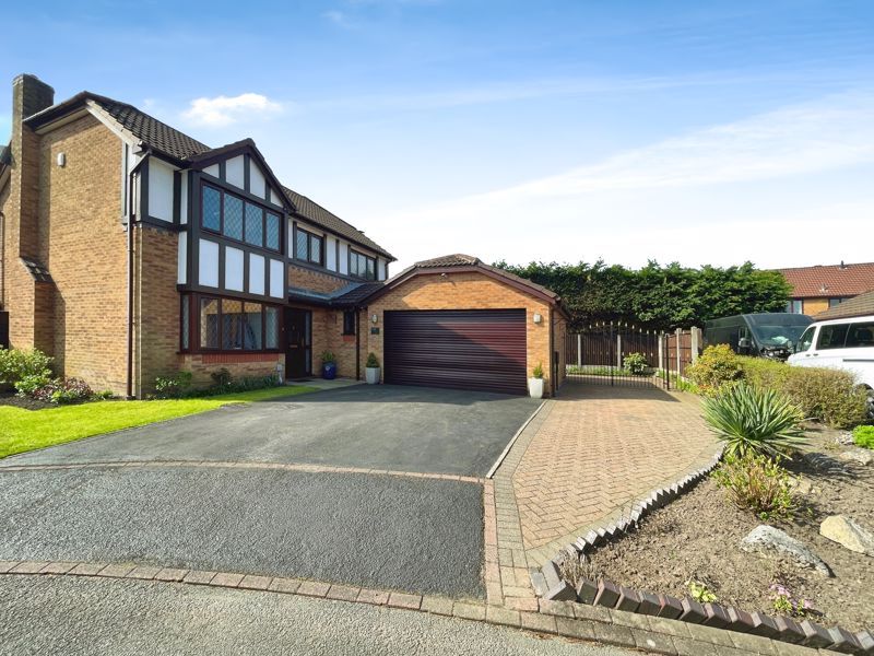 Property photo 1 of 27 External