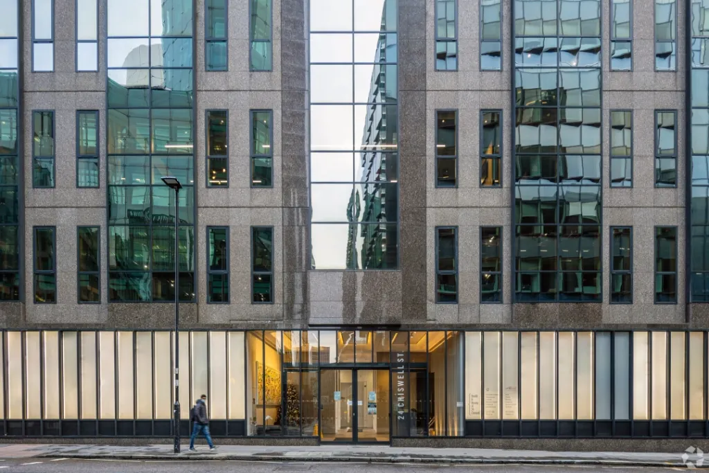 Property photo 2 of 8