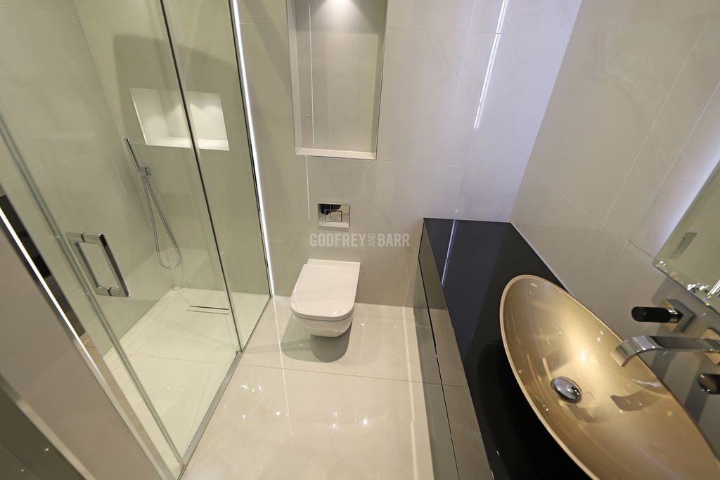 Additional image 10 of 3 bed flat to rentCamlet Way, Hadley Wood EN4