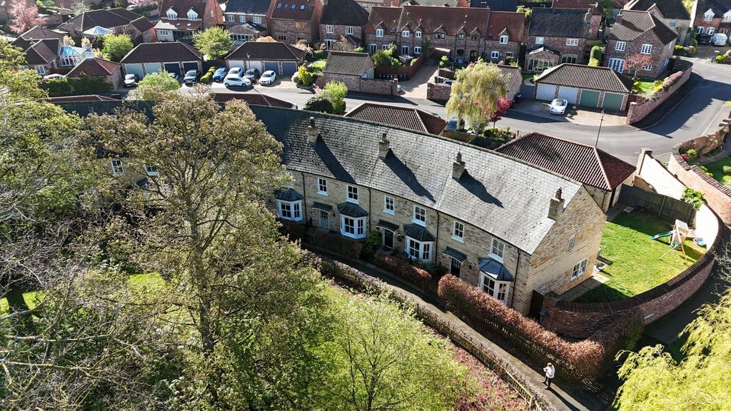 Property photo 1 of 21 4818020