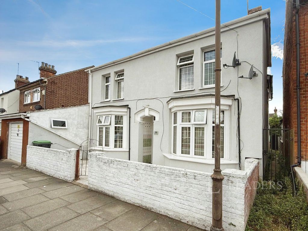 Property photo 1 of 18 Pbox-Img.Jpg