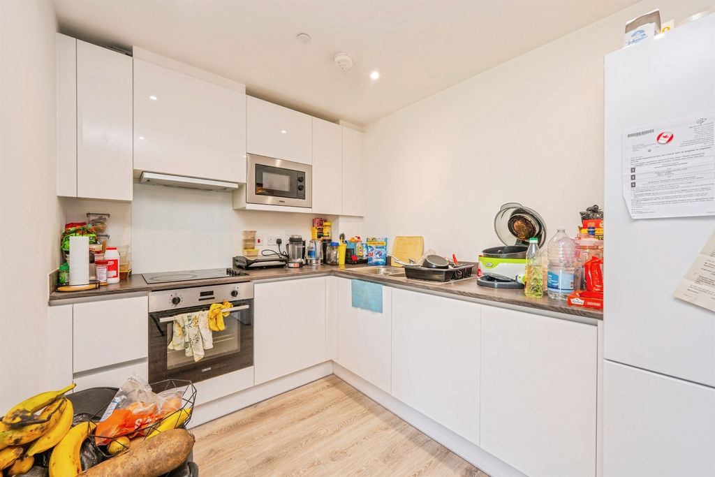 Additional image 8 of 2 bed flat for saleBilsborrow Avenue, Derby DE1