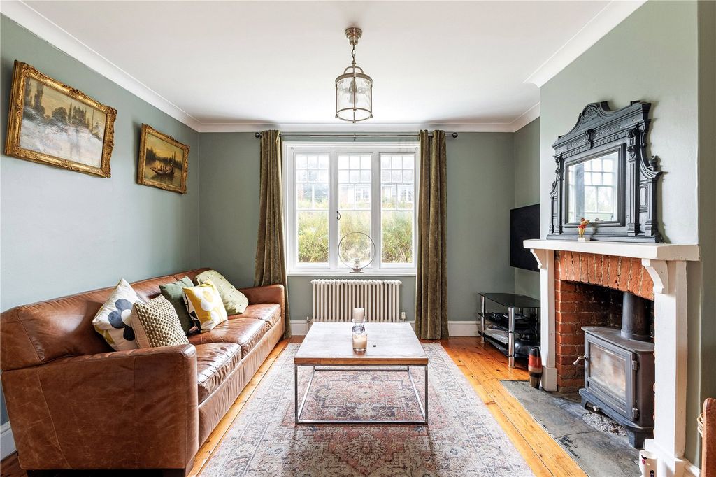 Property photo 2 of 13 Living Room