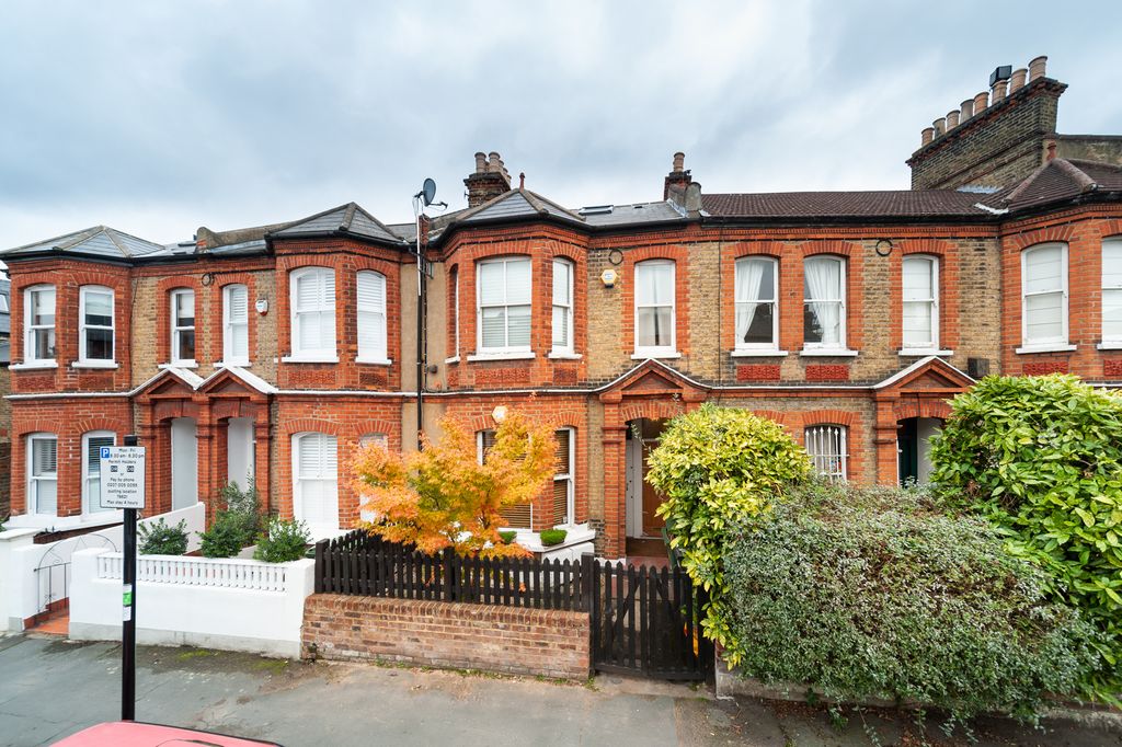 Property photo 2 of 14 Photo 1