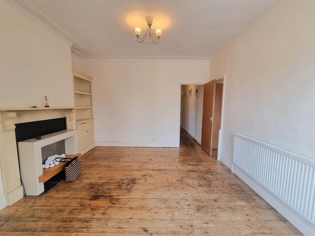 Property photo 3 of 9 Picture No. 15