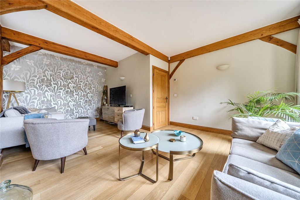 Property photo 2 of 12 Living Room