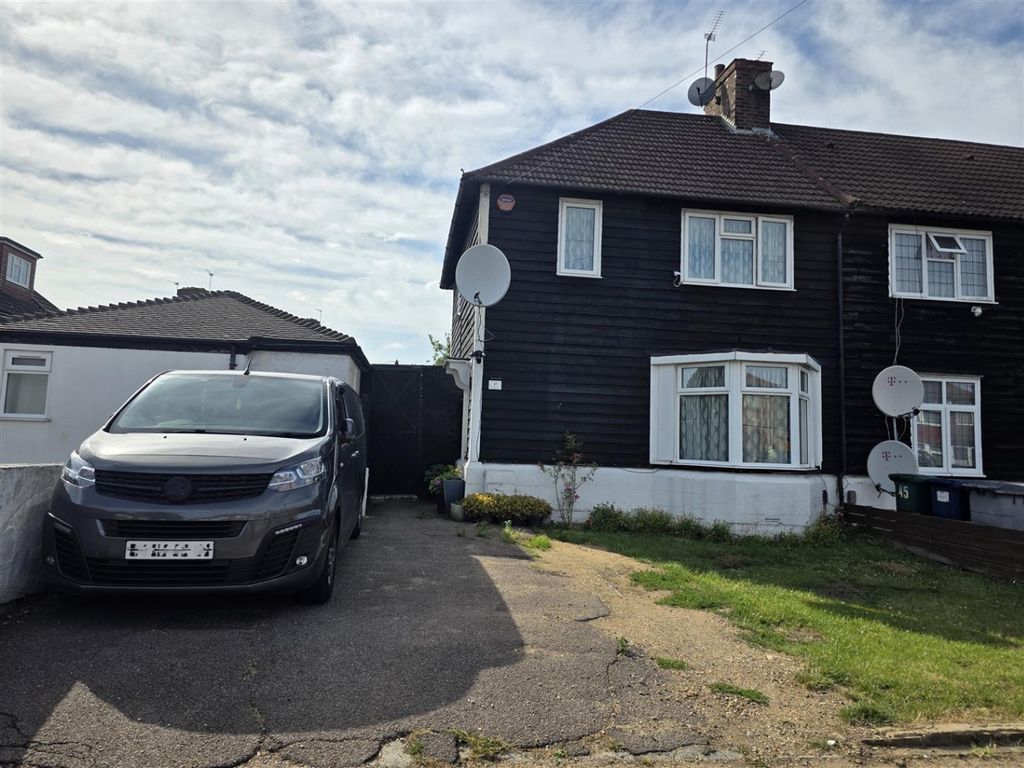 Property photo 1 of 8 4261790