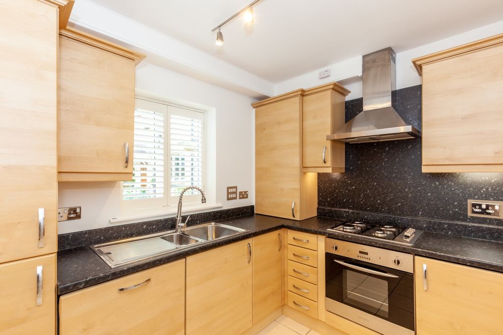 Property photo 2 of 9 173534