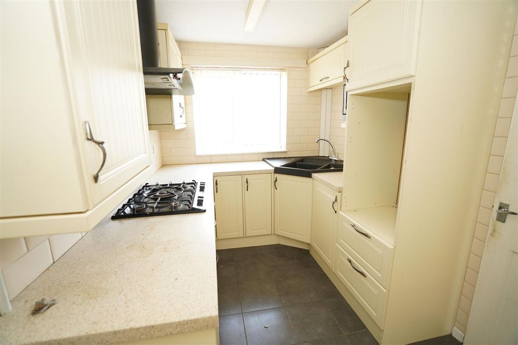 Property photo 3 of 12 Dsc01225A.Jpg