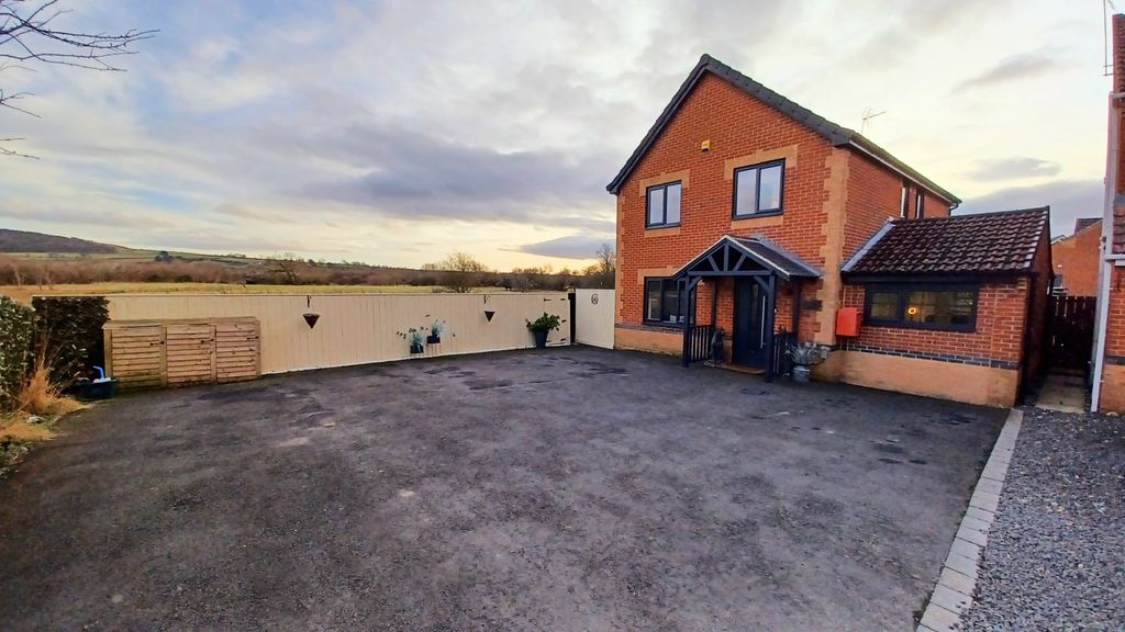 Property photo 1 of 34 20250203_153159