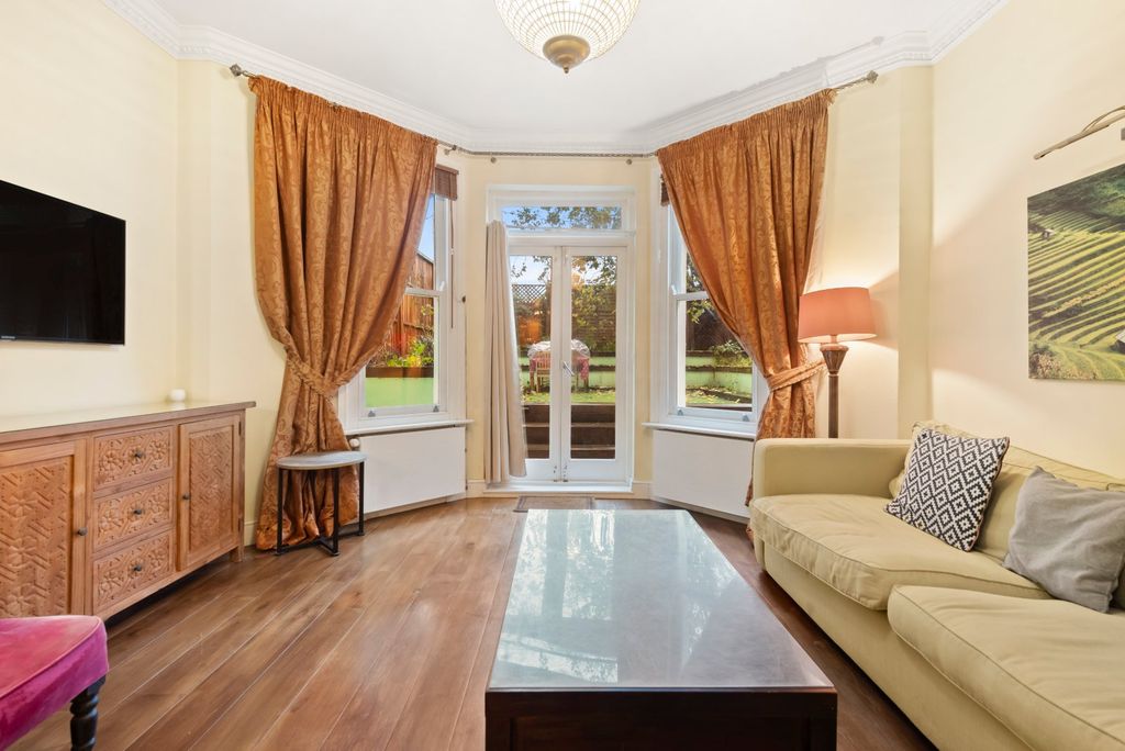 Property photo 2 of 16