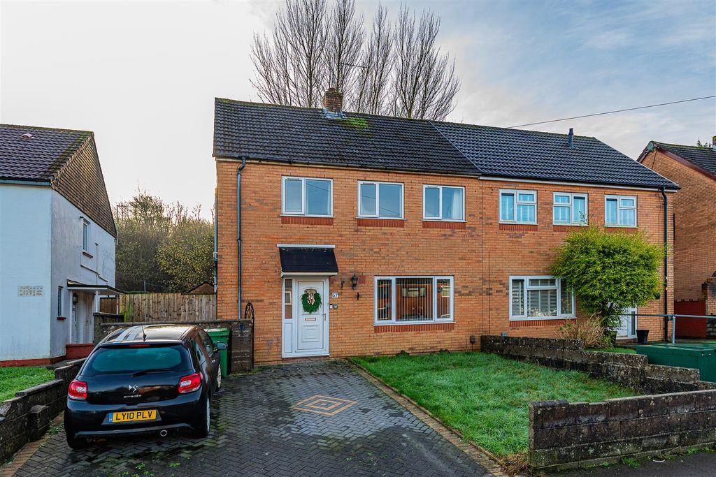 Property photo 1 of 17 57-20.Jpg