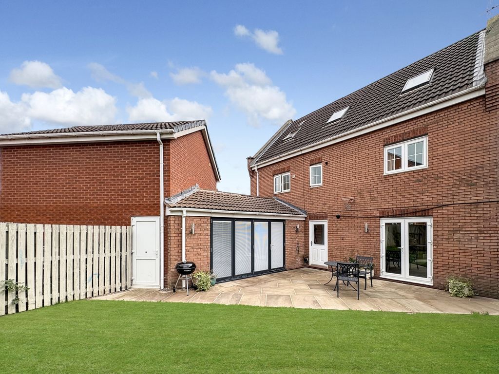 Property photo 1 of 21 Rear Garden Featuring Main House And Annexe