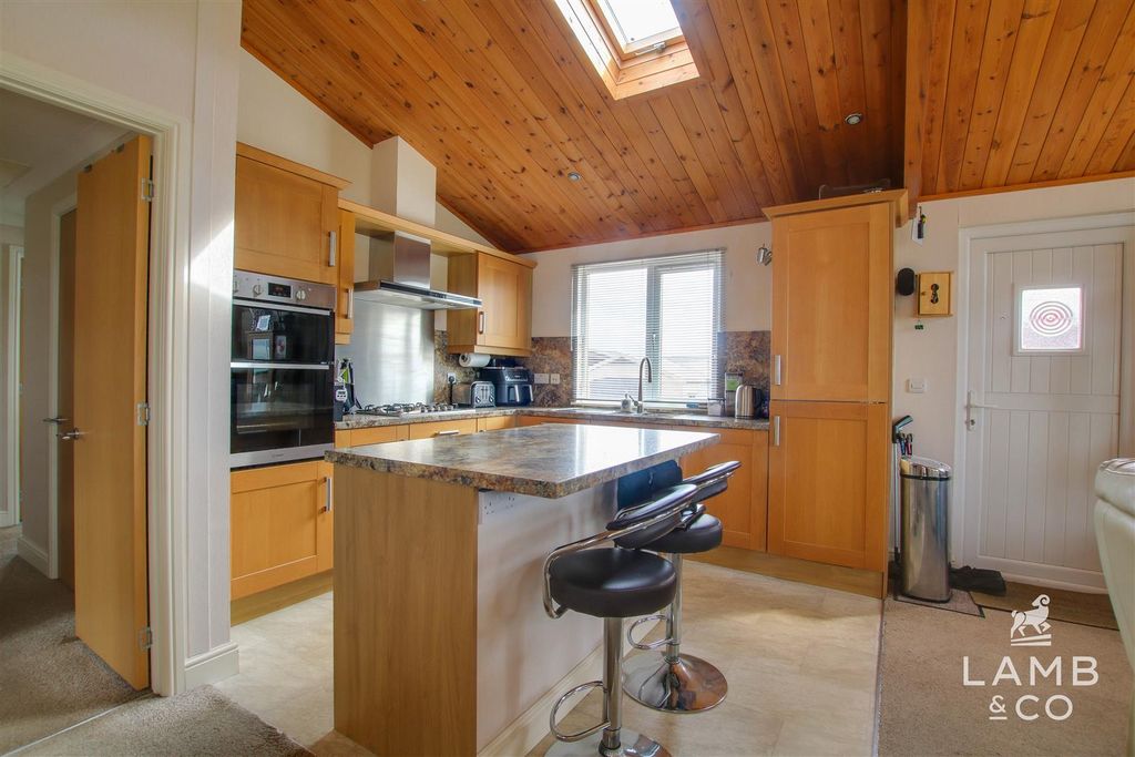 Property photo 3 of 27 Open Plan Lounge Diner Kitchen