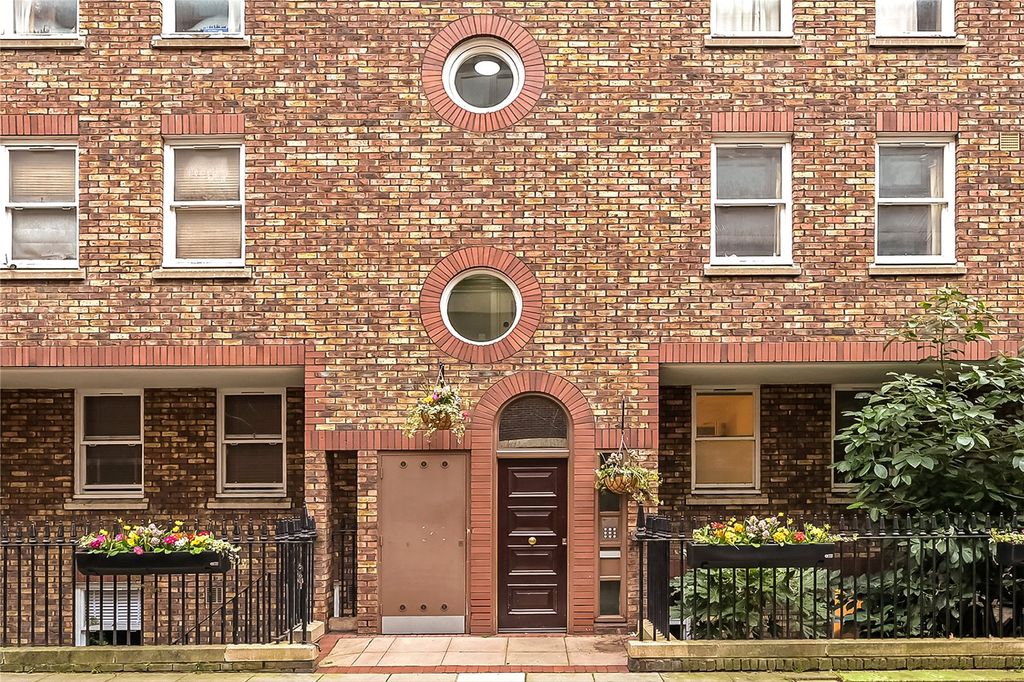 Property photo 1 of 15 Front External