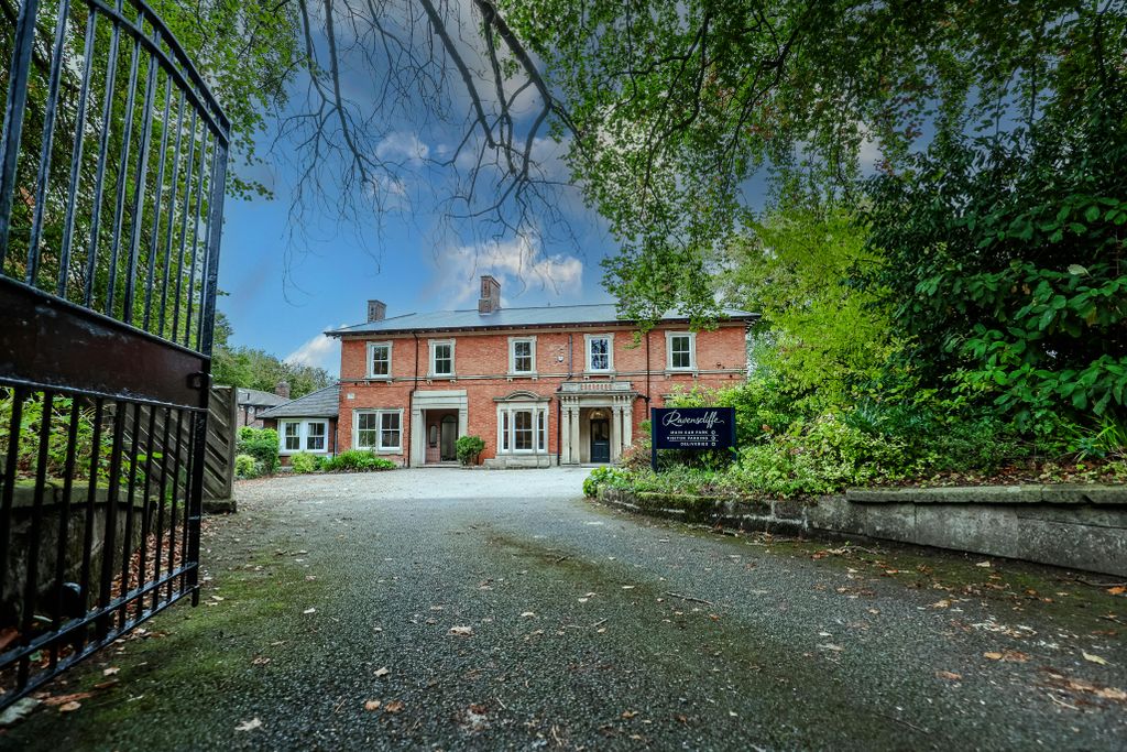 Property photo 1 of 9 Raven01.Jpg