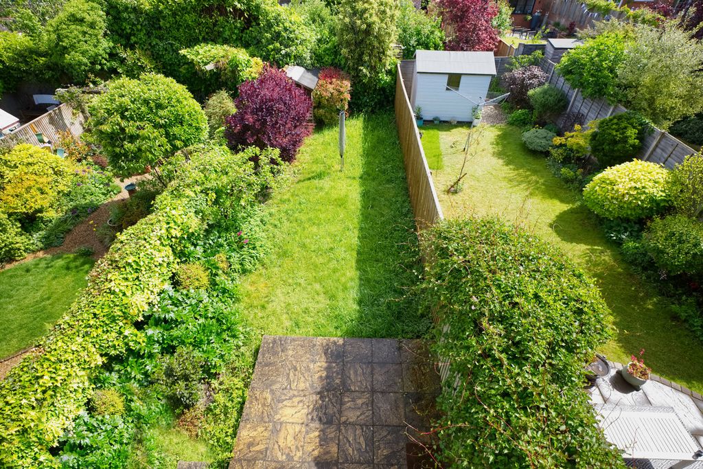 Property photo 2 of 16