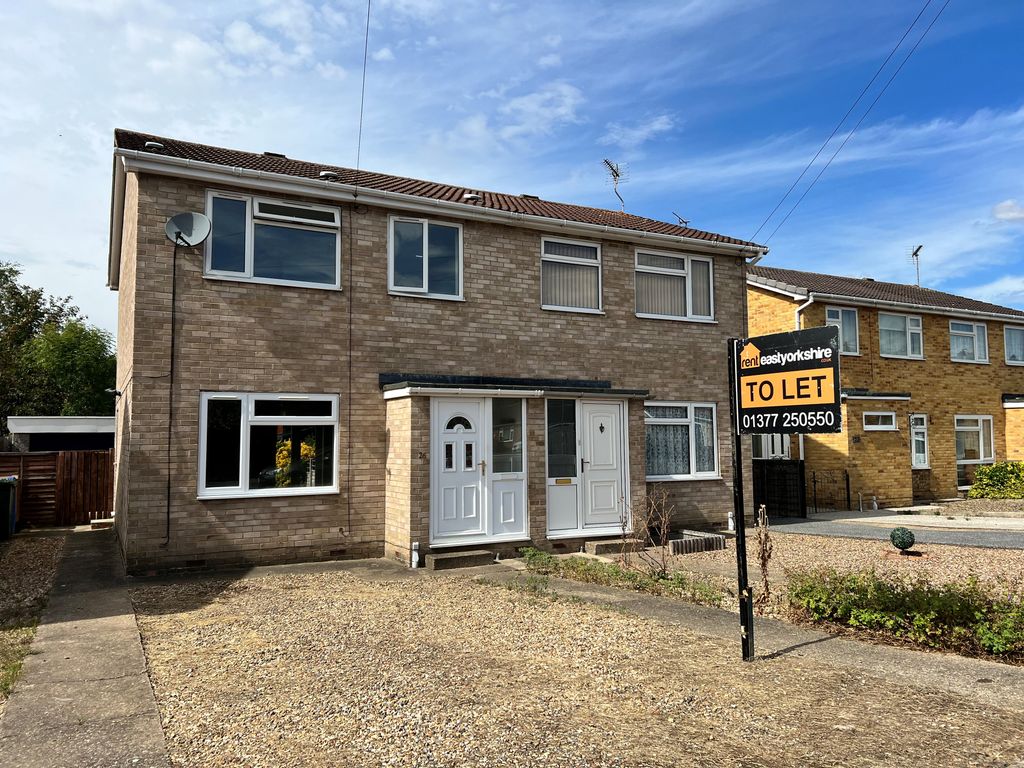 Property photo 1 of 15 Front