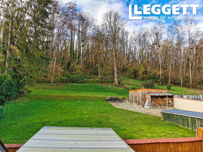 Property photo 3 of 10