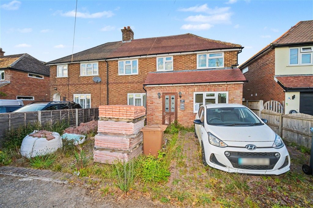 Property photo 1 of 3