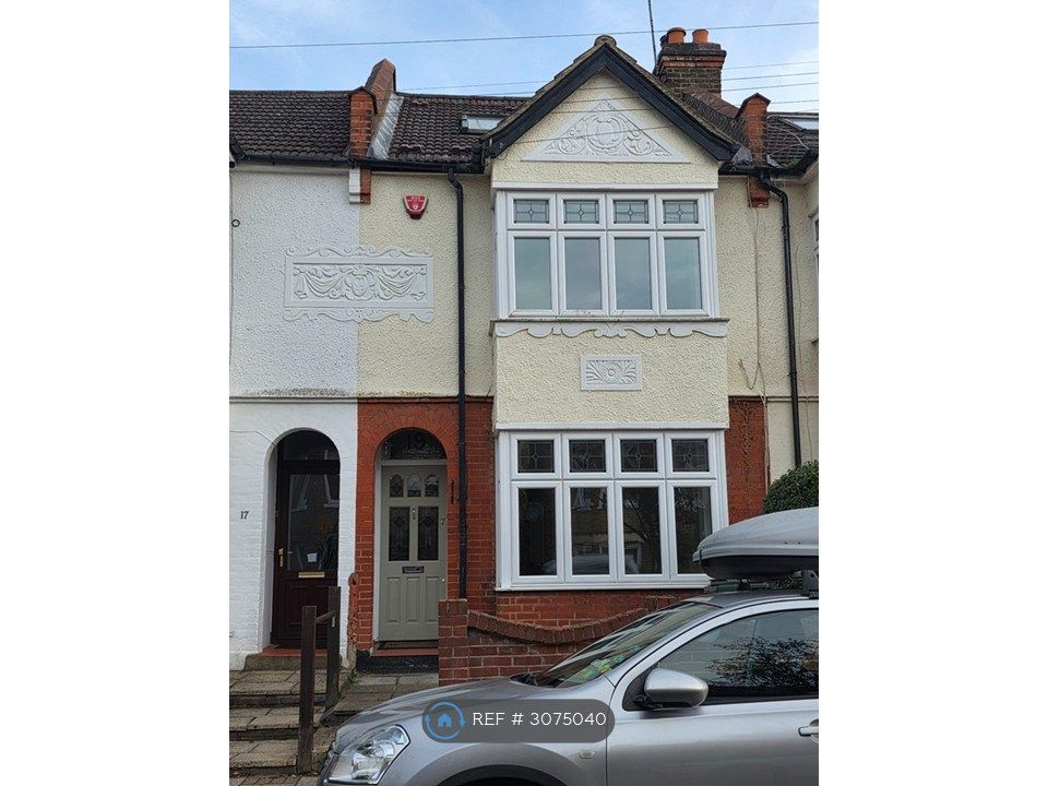 Property photo 2 of 17