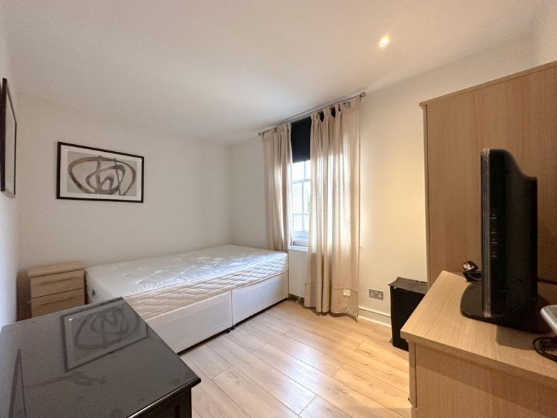 Property photo 1 of 4