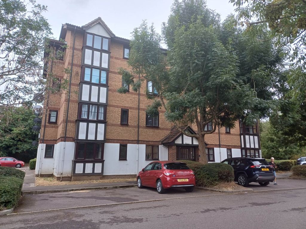 Property photo 1 of 10