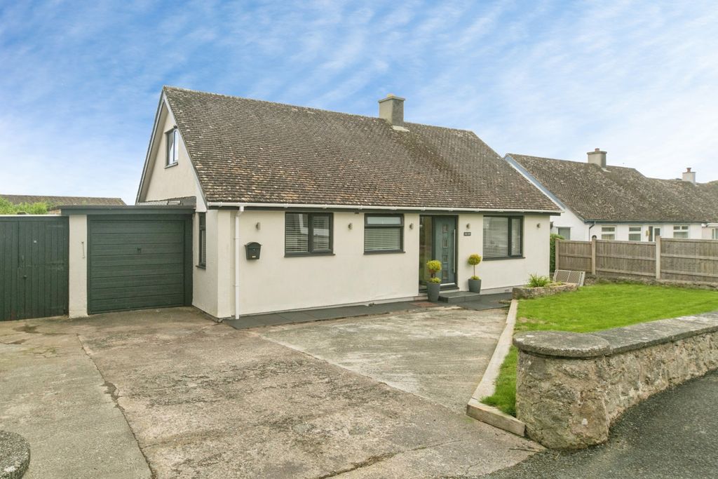 Property photo 1 of 44 Photo