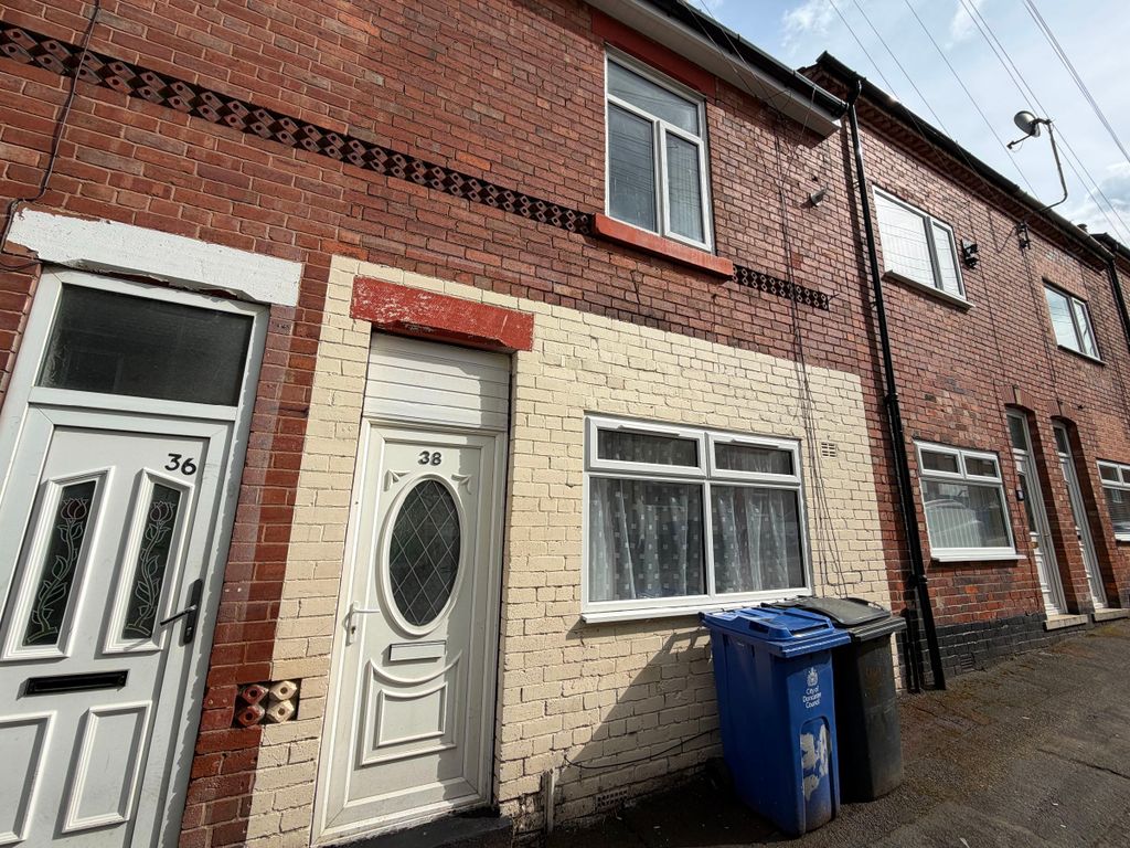 Property photo 1 of 16