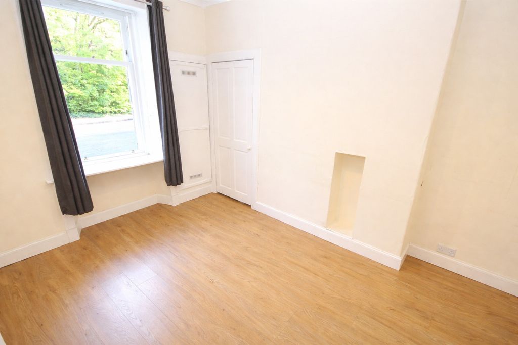 Property photo 2 of 20 Photo 2