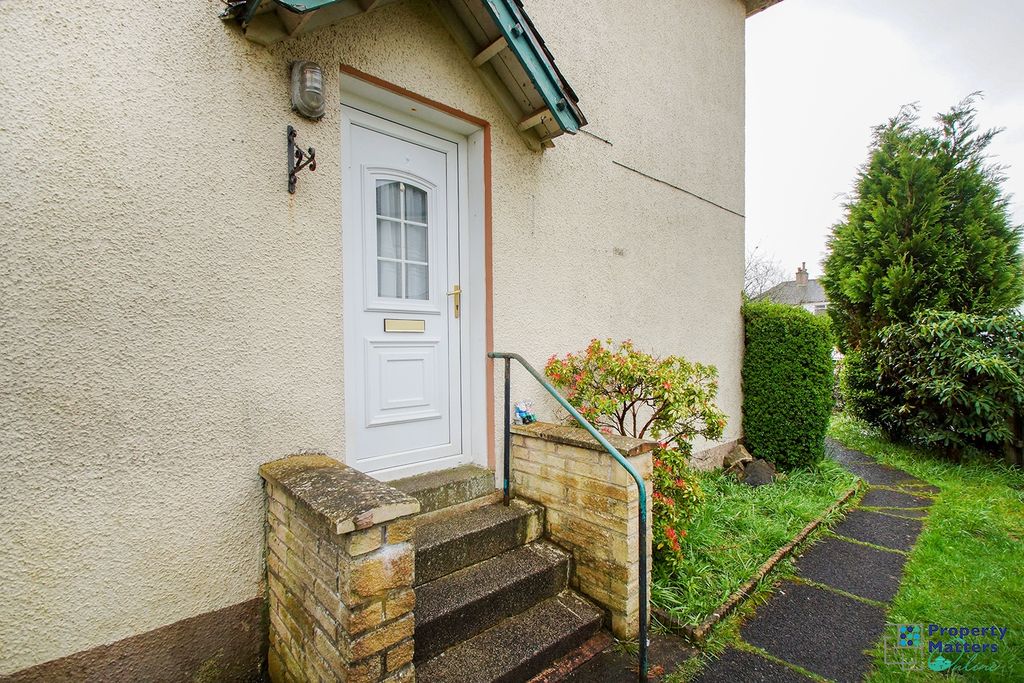 Property photo 2 of 12 Exterior